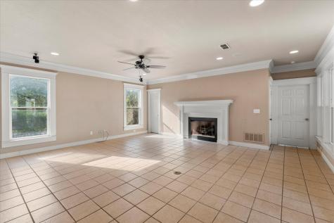 204 Plantation Avenue Pottsboro TX 75076