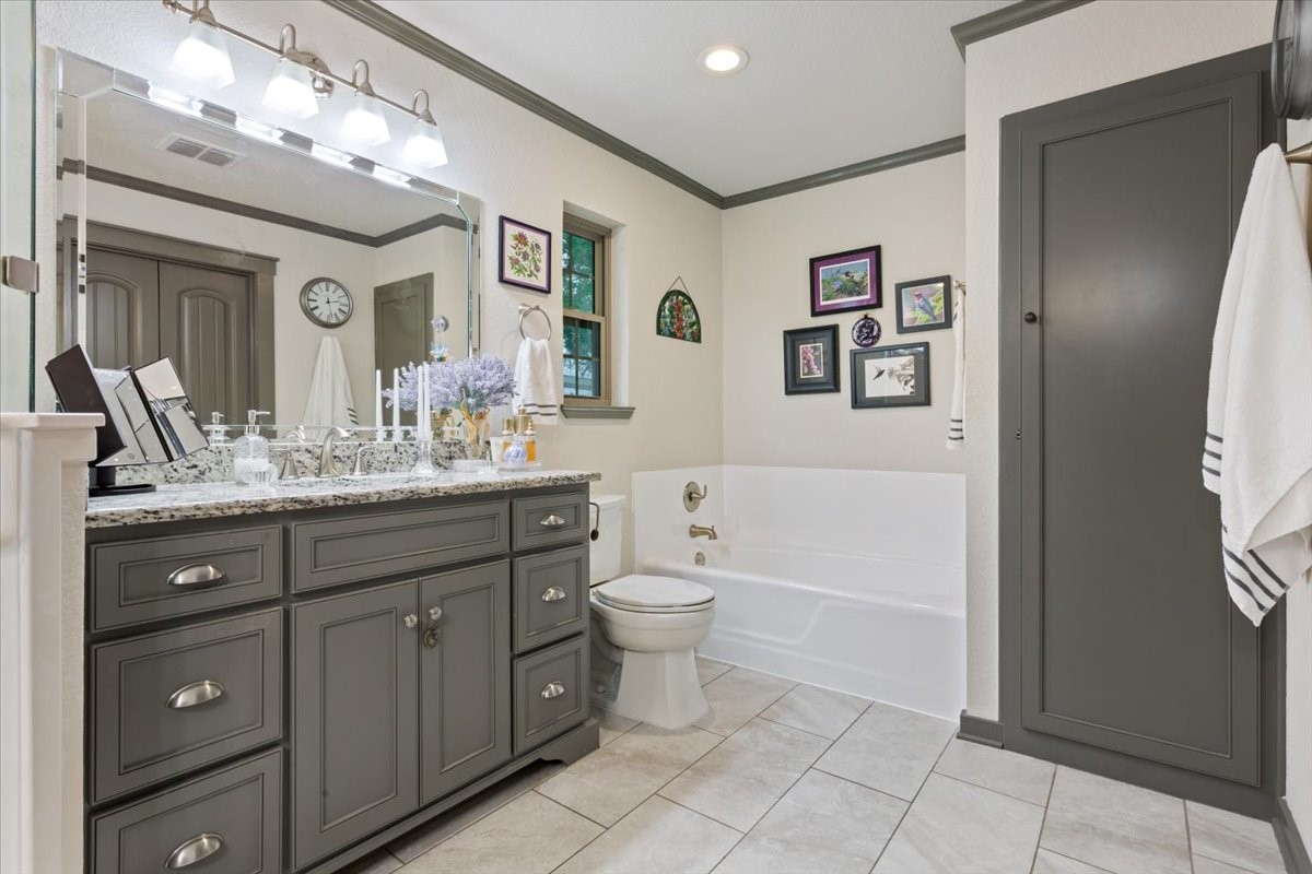 649 Wedgewood Drive China Spring TX 76633