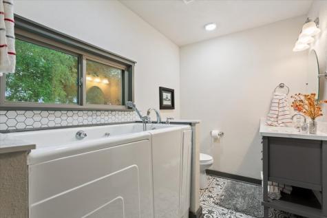 649 Wedgewood Drive China Spring TX 76633