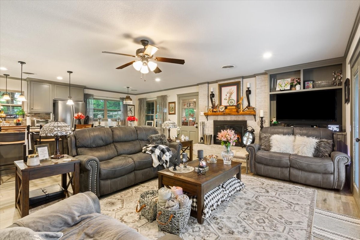 649 Wedgewood Drive China Spring TX 76633