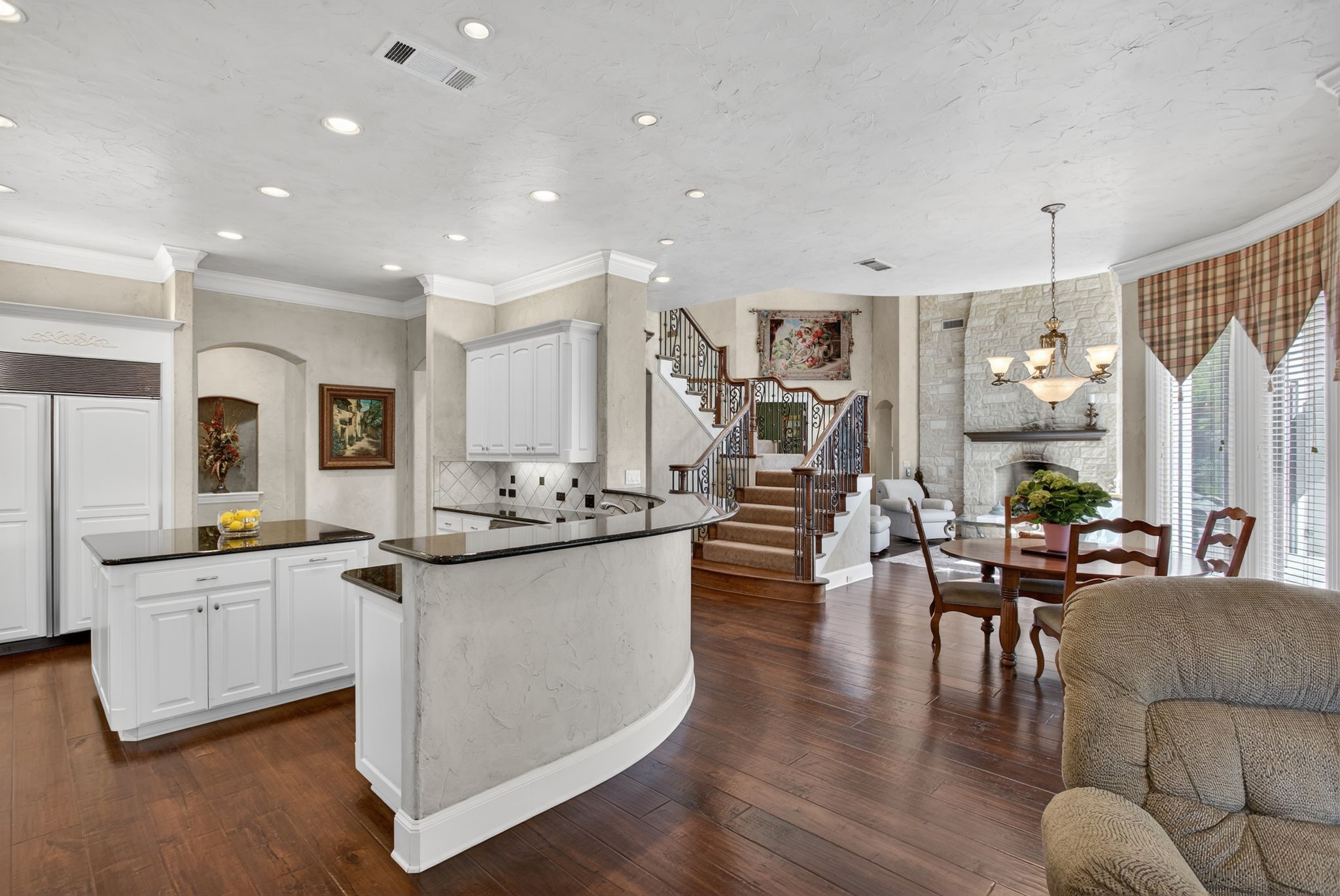 2125 Bradford Park Fort Worth TX 76107