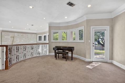 2125 Bradford Park Fort Worth TX 76107