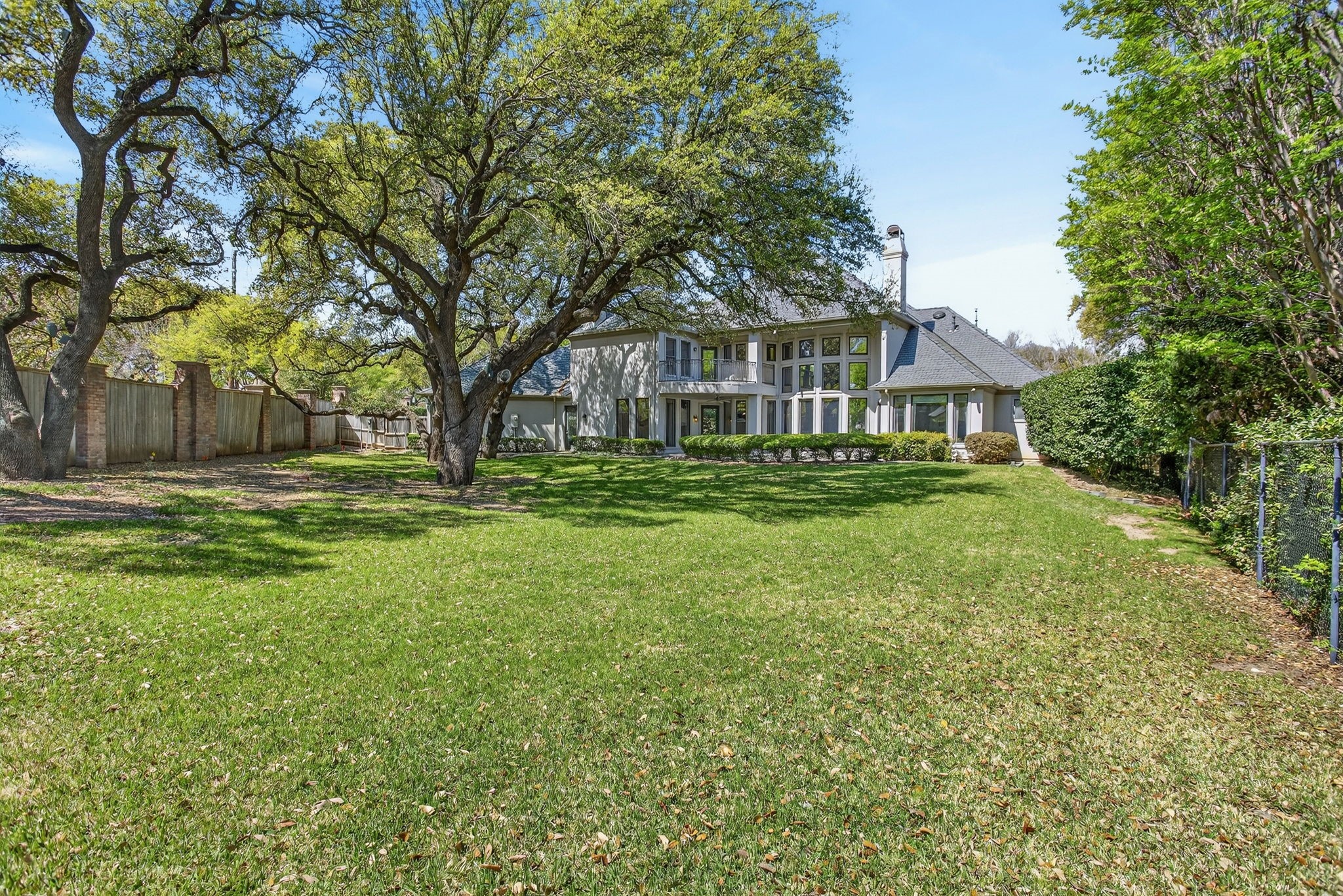 2125 Bradford Park Fort Worth TX 76107