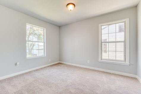 2627 Sharon Street Dallas TX 75211