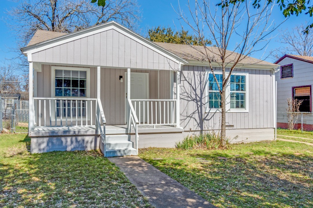 2627 Sharon Street Dallas TX 75211