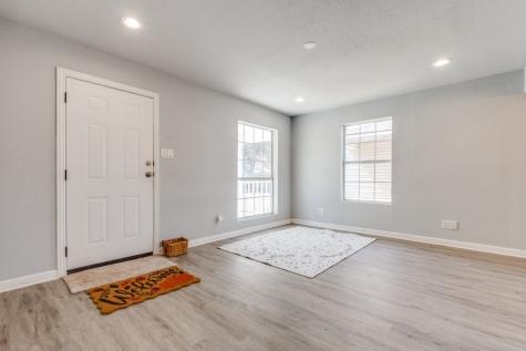 2627 Sharon Street Dallas TX 75211