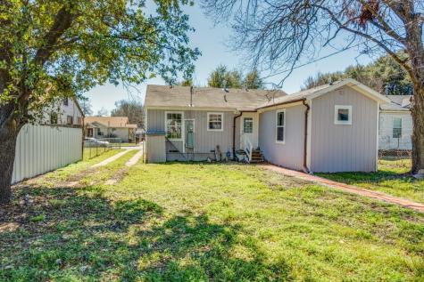 2627 Sharon Street Dallas TX 75211
