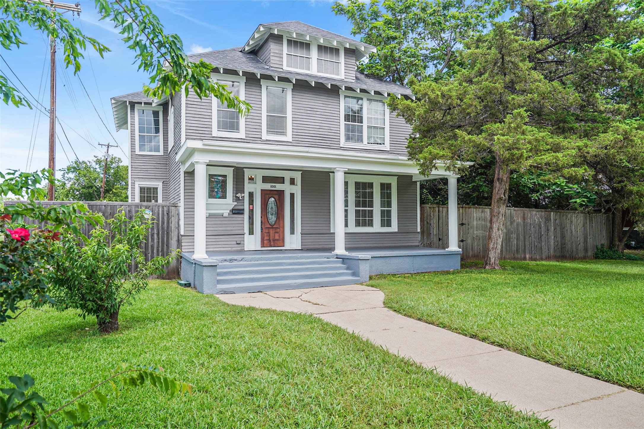 1001 S Travis Street Sherman TX 75090