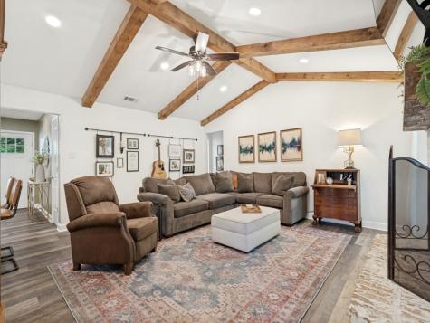 1309 Glenhaven Drive Cleburne TX 76033
