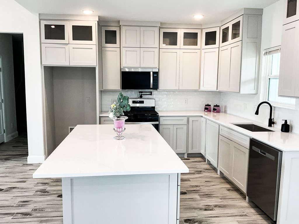 201 Bluff Court Godley TX 76044