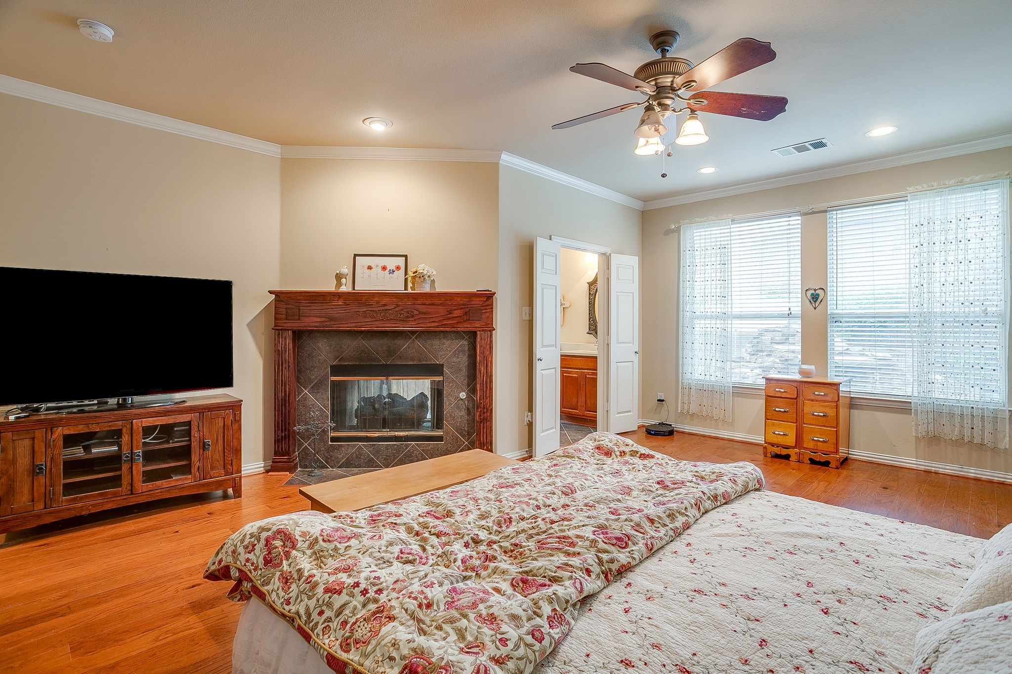 2952 Masters Court S Burleson TX 76028