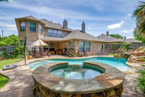2952 Masters Court S Burleson TX 76028