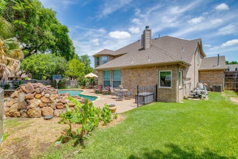 2952 Masters Court S Burleson TX 76028
