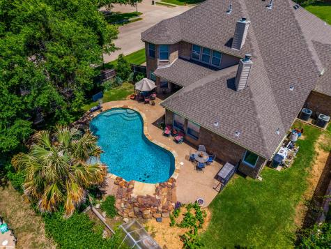 2952 Masters Court S Burleson TX 76028