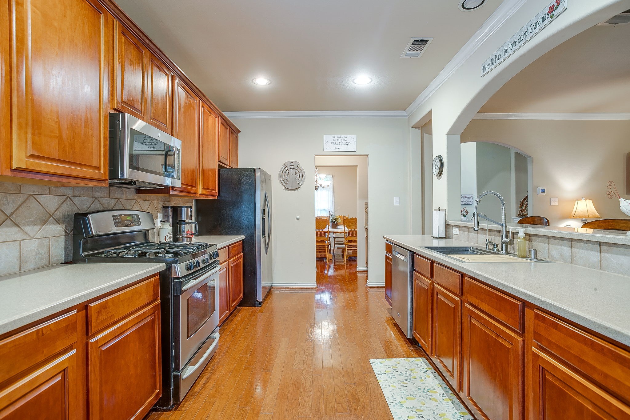 2952 Masters Court S Burleson TX 76028