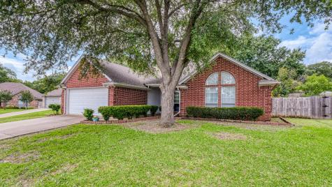 115 King Arthur Court Weatherford TX 76086