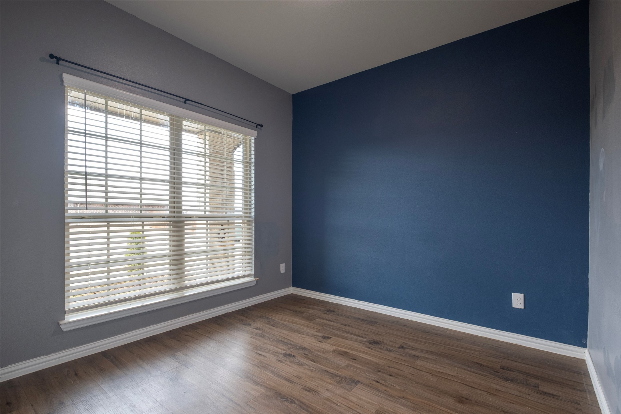 106 Spring Crest Street Mabank TX 75147