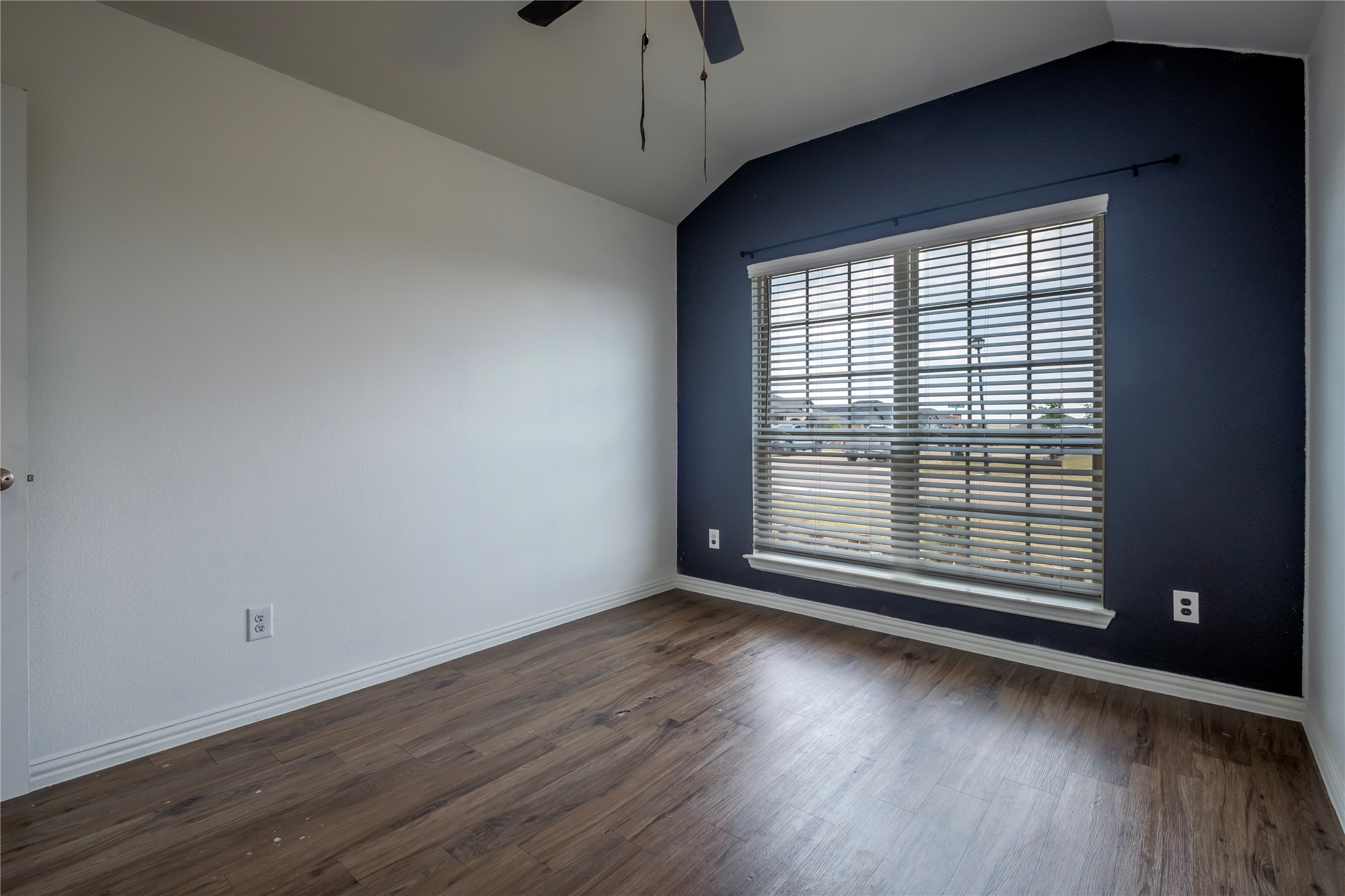 106 Spring Crest Street Mabank TX 75147