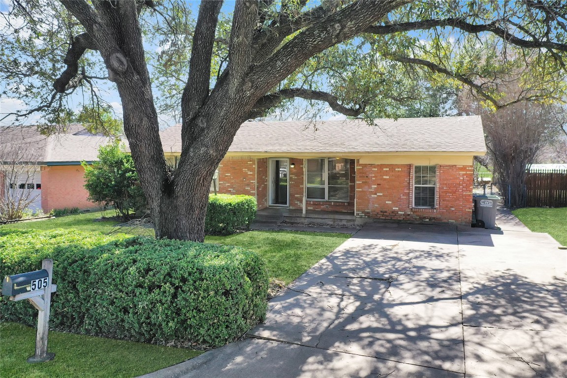 505 W Coats Drive Allen TX 75013