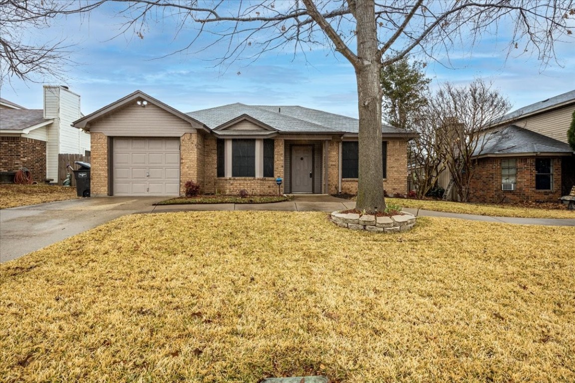 108 N Flaxseed Lane Fort Worth TX 76108