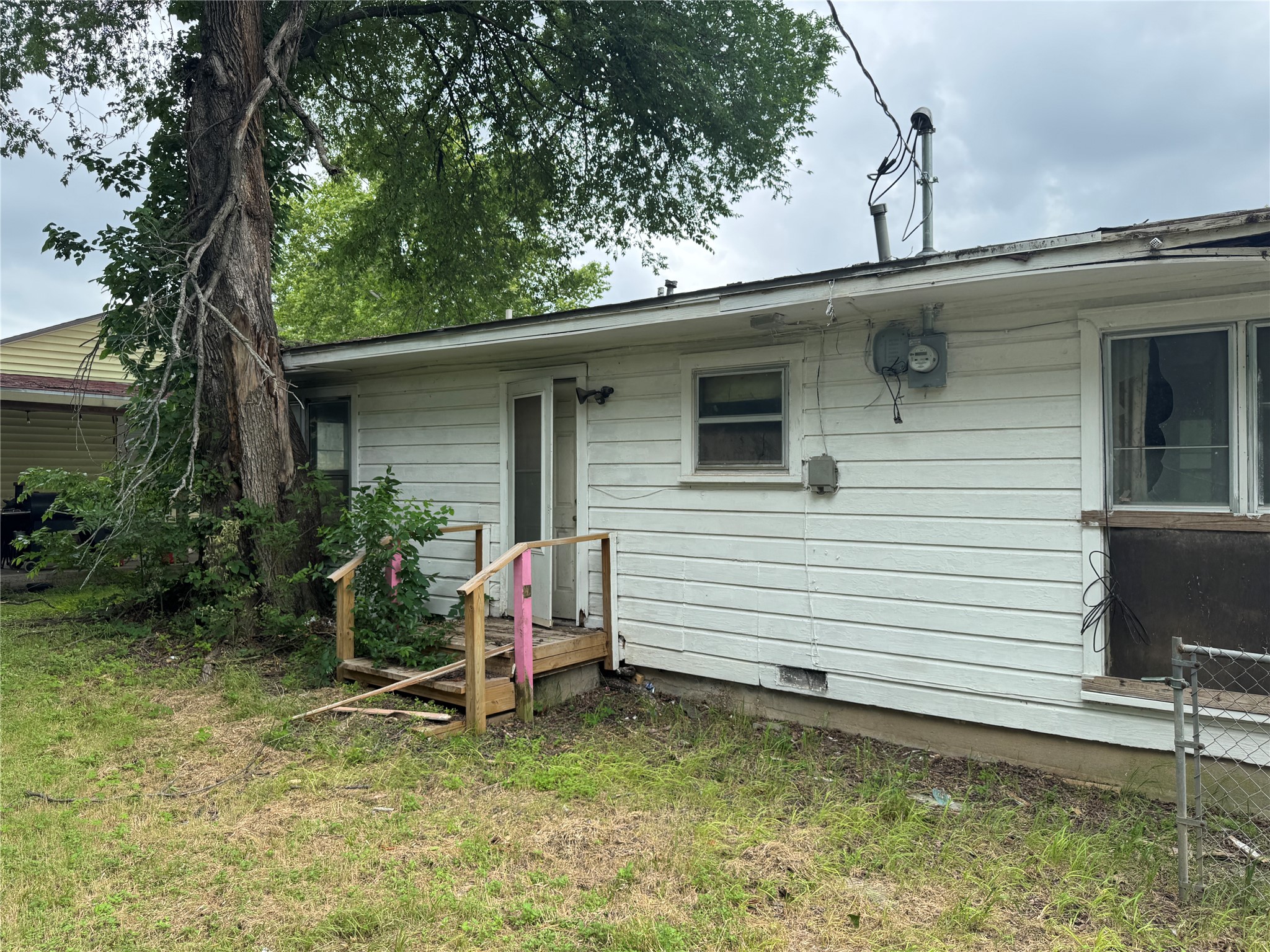 1915 N 13th Street Waco TX 76707