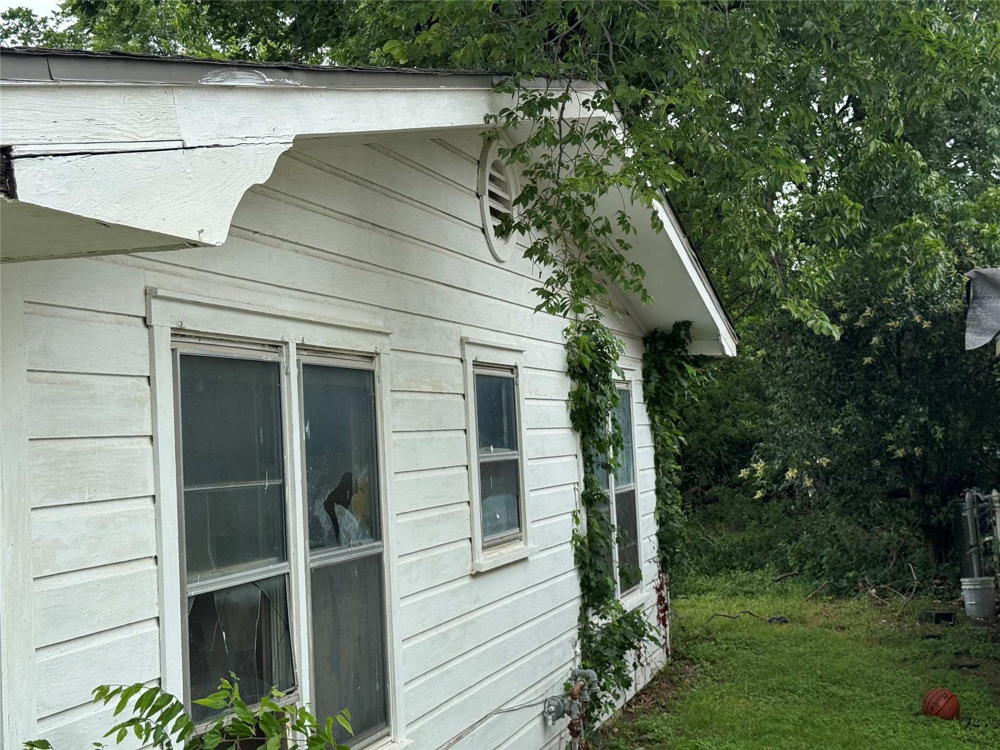 1915 N 13th Street Waco TX 76707