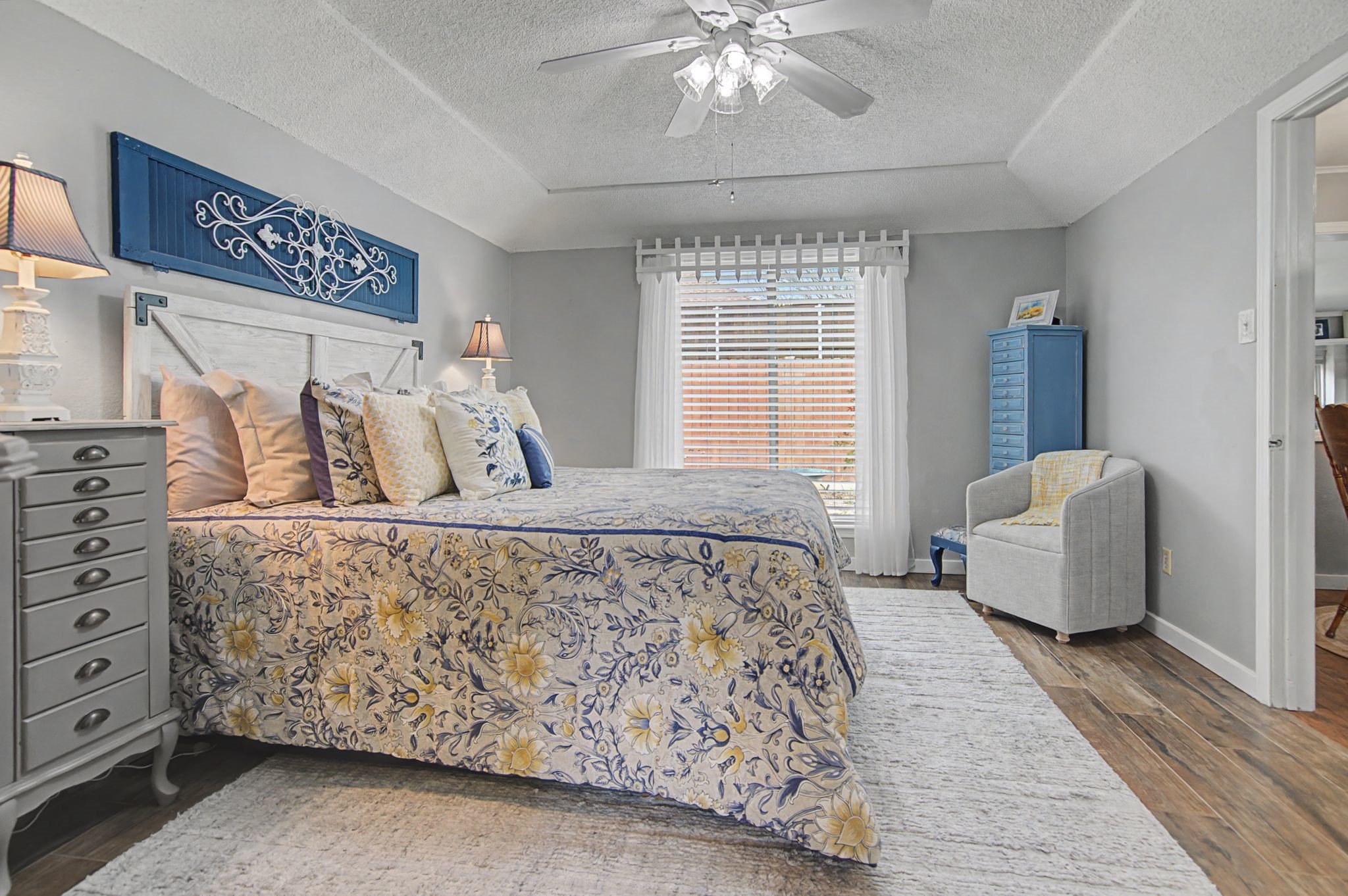 7449 Timberhill Drive North Richland Hills TX 76182