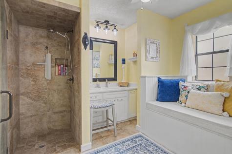 7449 Timberhill Drive North Richland Hills TX 76182