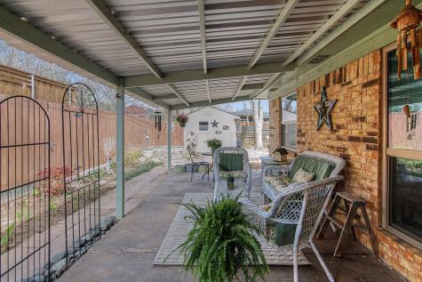 7449 Timberhill Drive North Richland Hills TX 76182