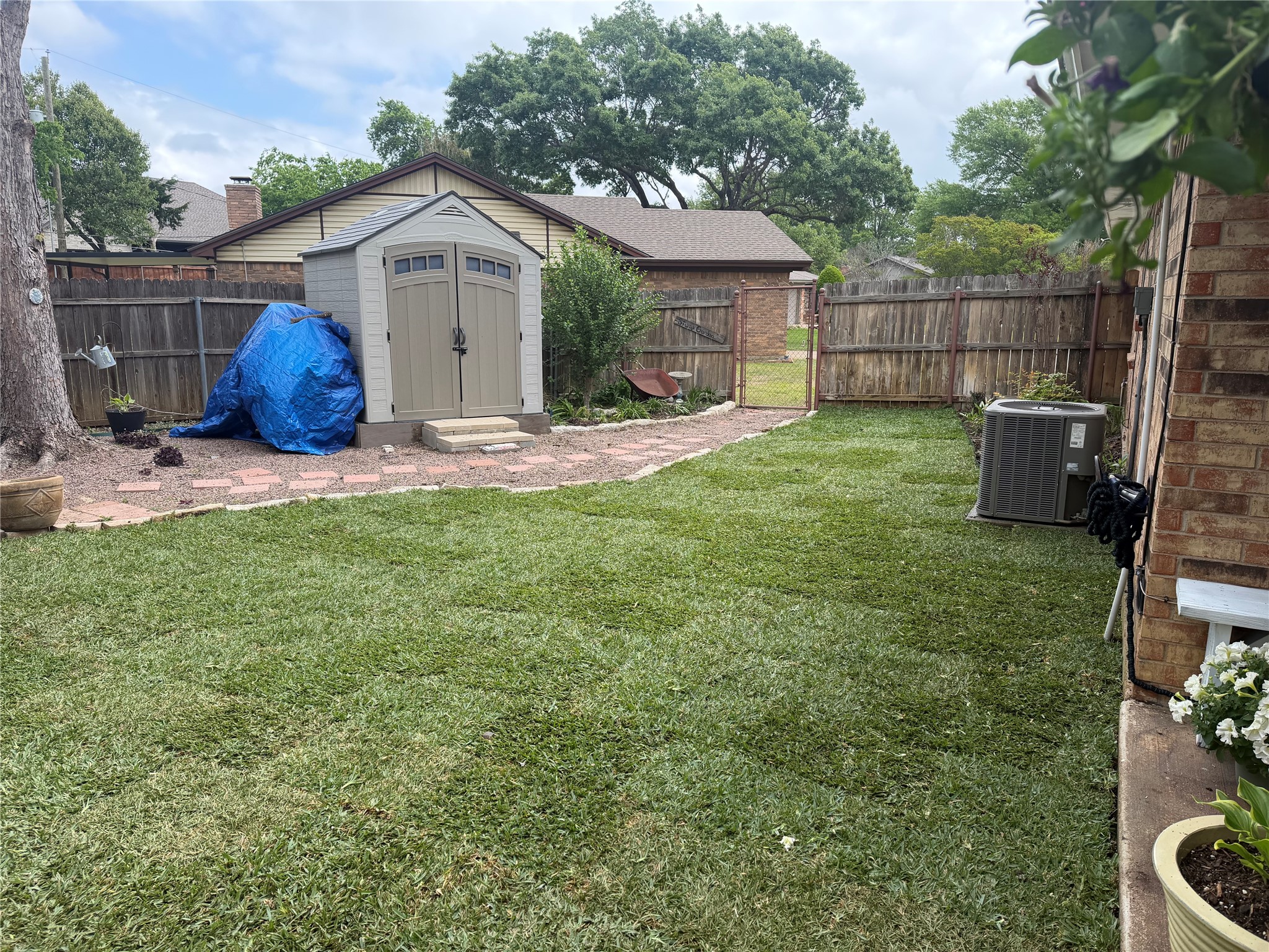 7449 Timberhill Drive North Richland Hills TX 76182