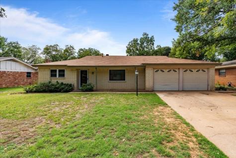 205 Belmont Street Hurst TX 76053