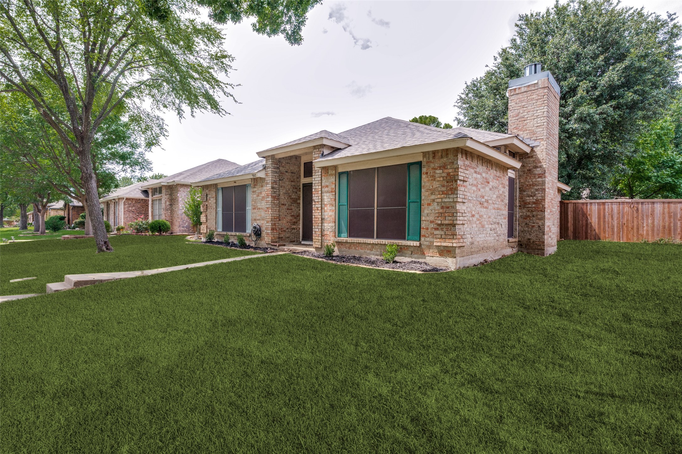 987 Downey Drive Lewisville TX 75067