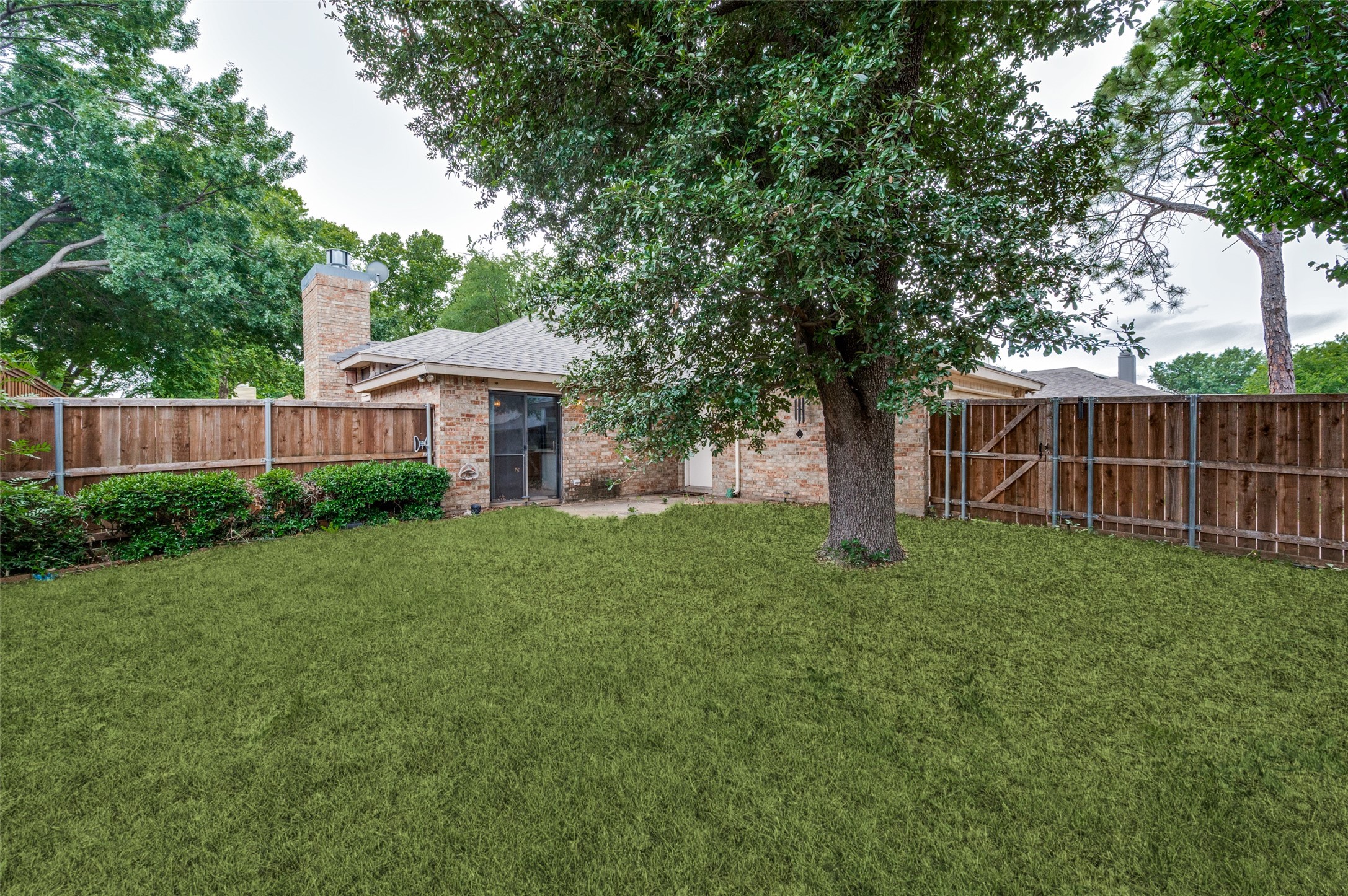 987 Downey Drive Lewisville TX 75067