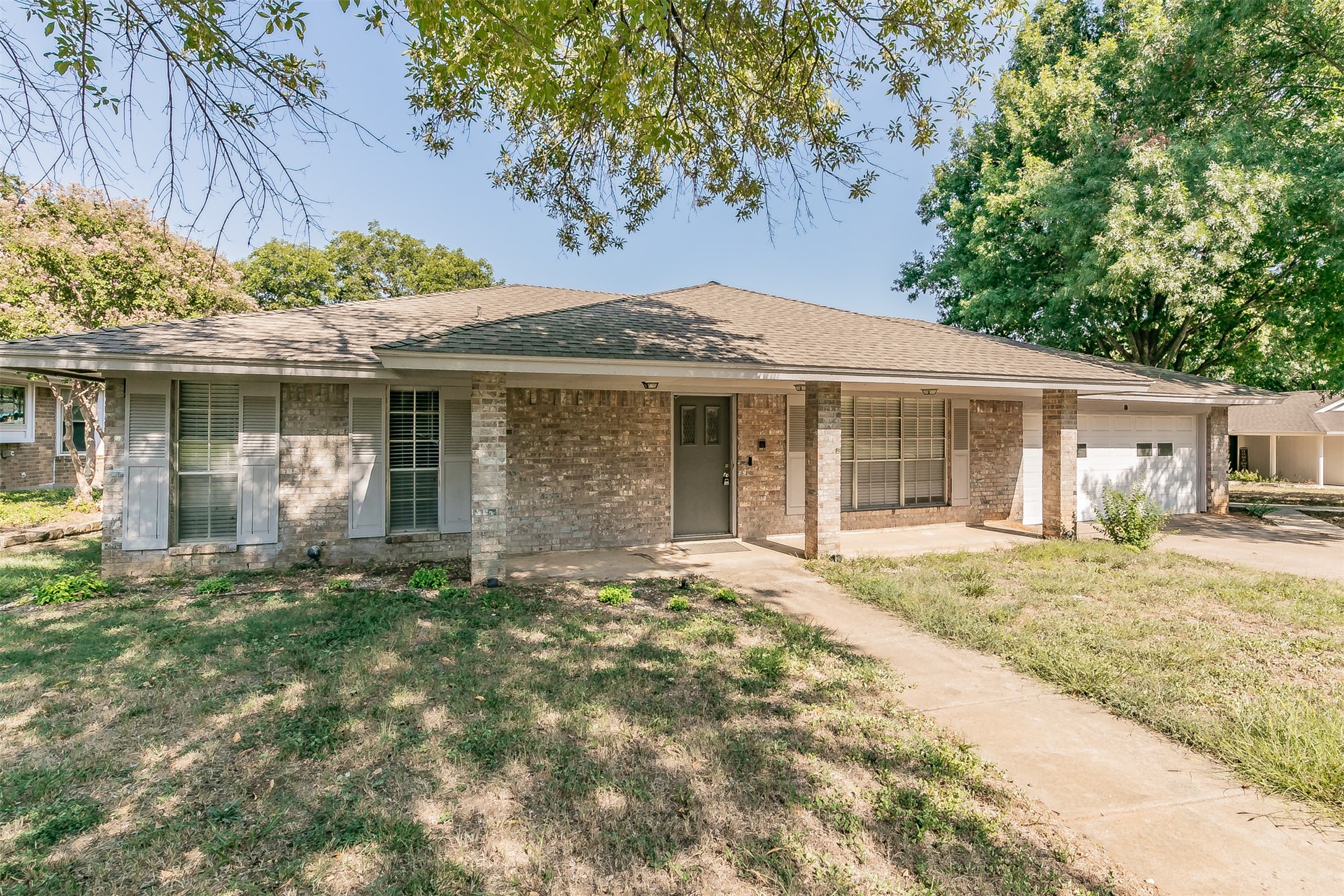 2509 Ironwood Court Arlington TX 76016