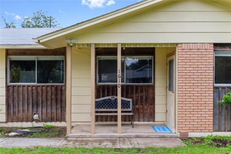 1610 Wood Street Brownwood TX 76801
