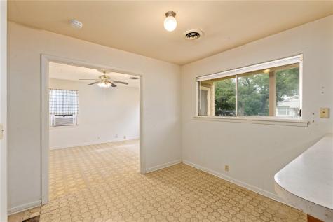 1610 Wood Street Brownwood TX 76801