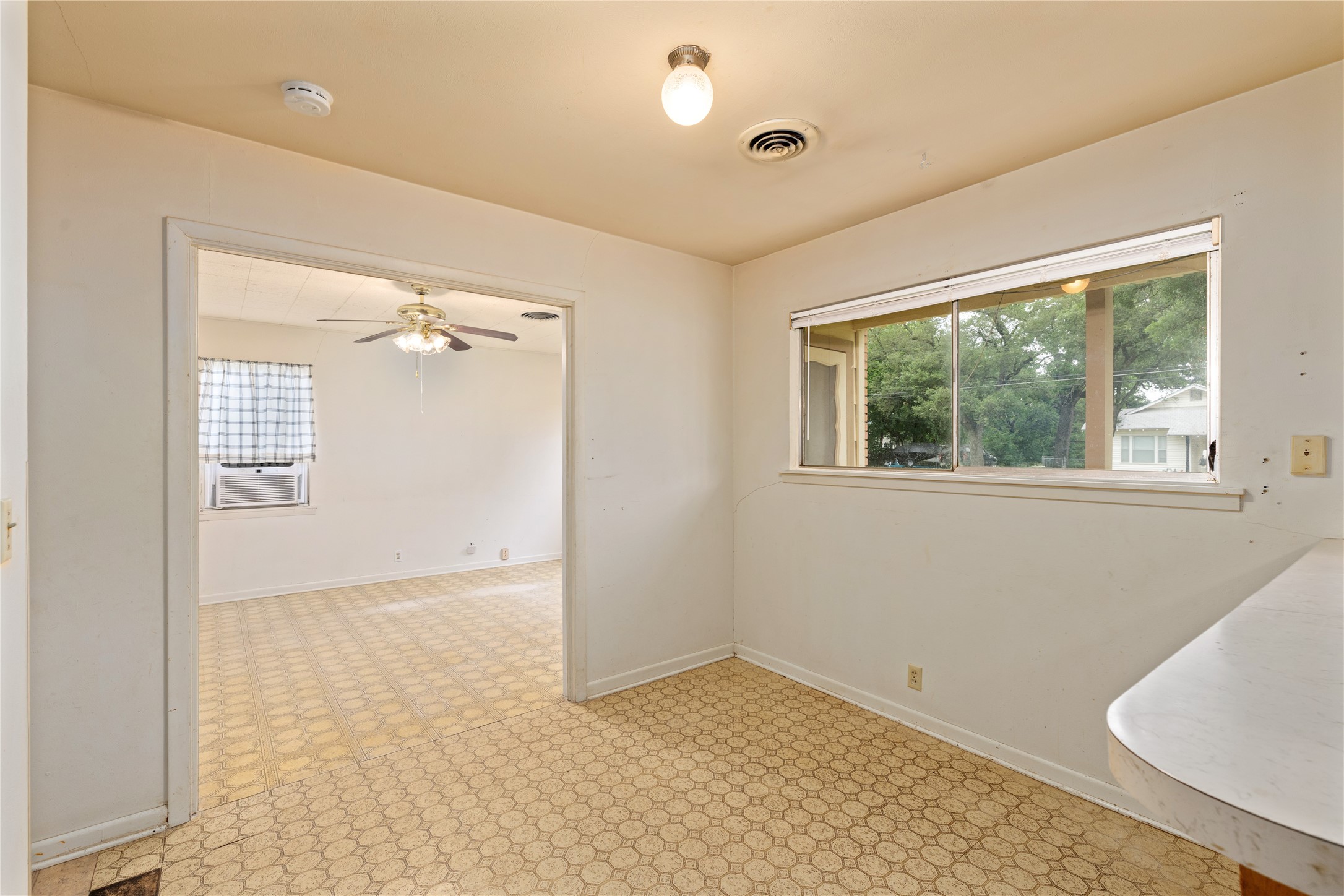1610 Wood Street Brownwood TX 76801