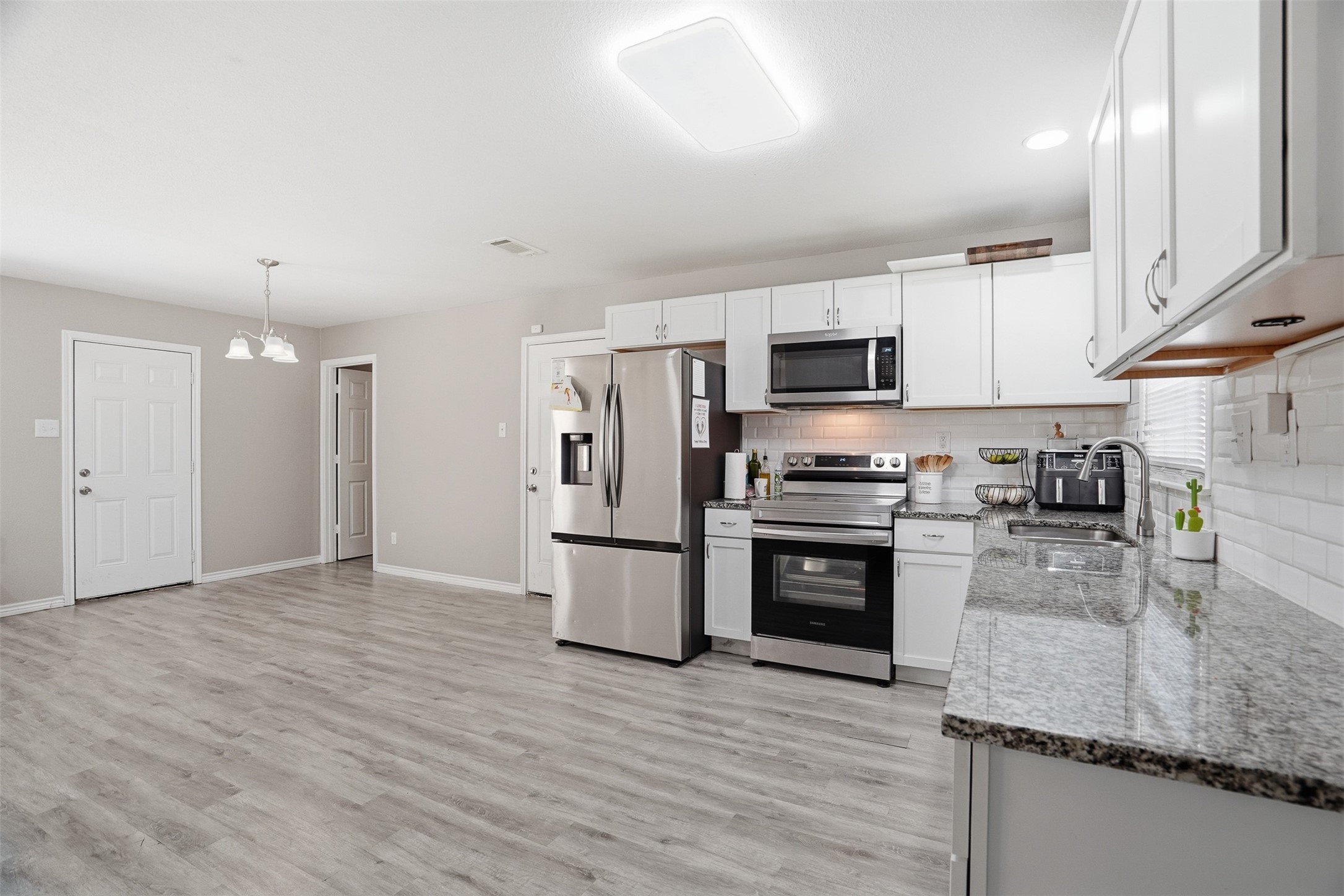 1540 Roma Lane Fort Worth TX 76134