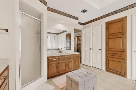 1110 Shady Oak Trail Mansfield TX 76063