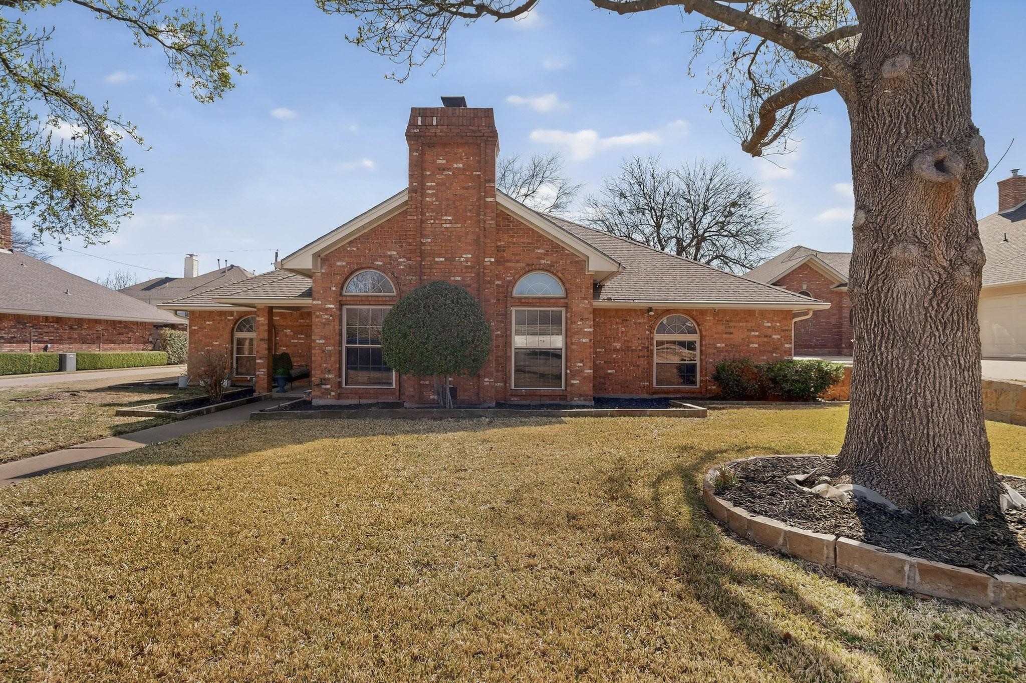1110 Shady Oak Trail Mansfield TX 76063