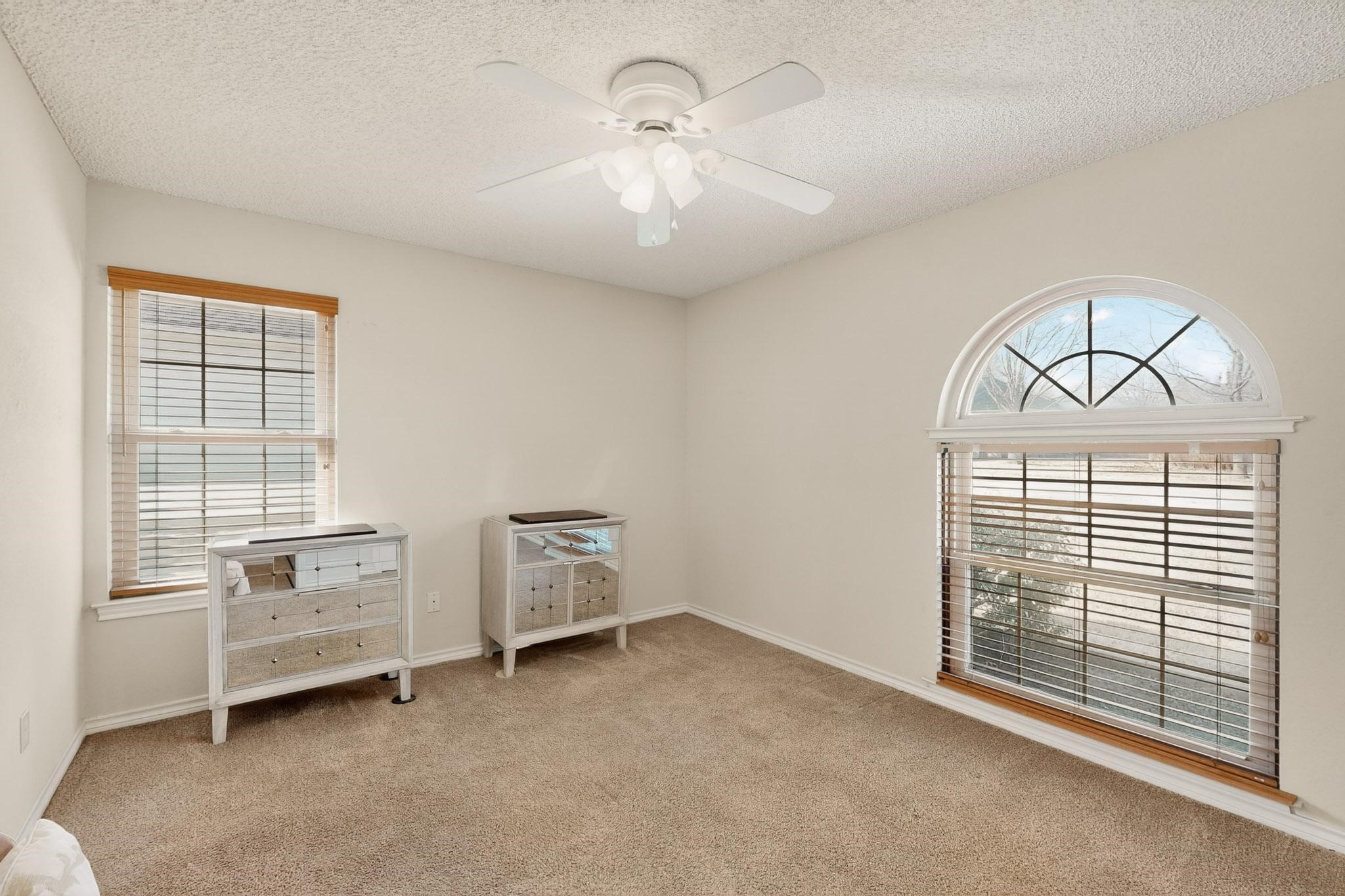 1110 Shady Oak Trail Mansfield TX 76063