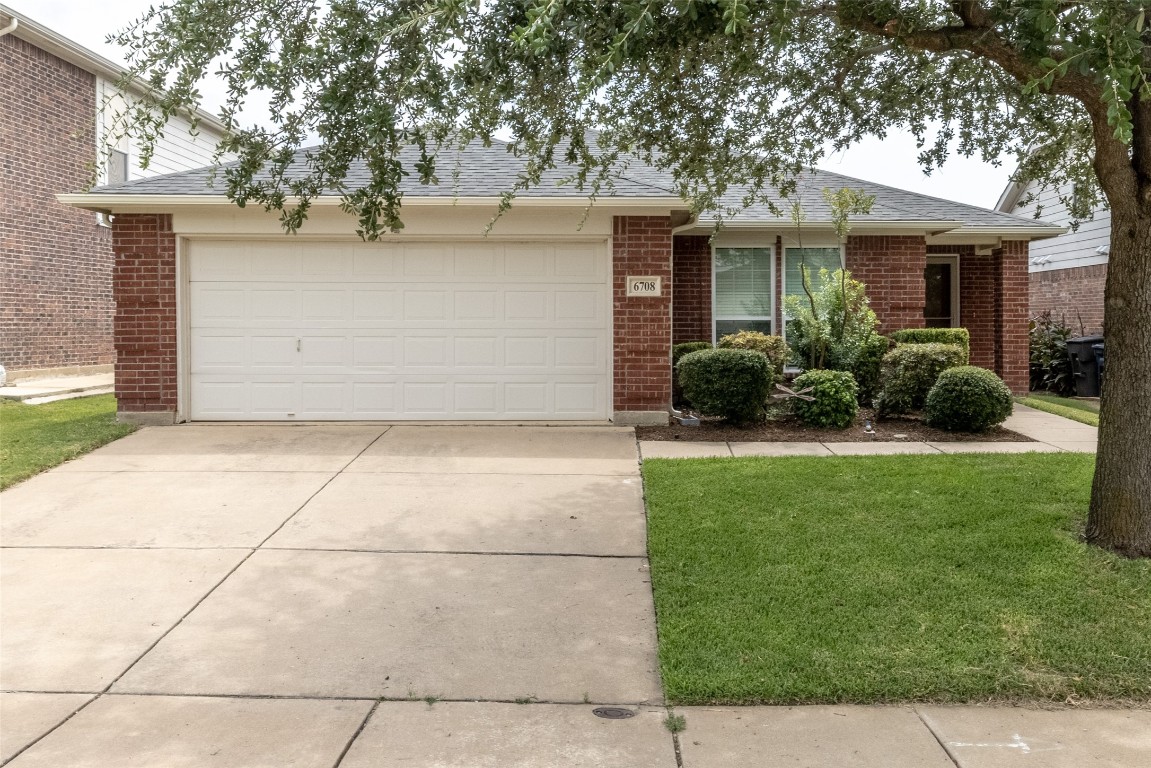 6708 Friendsway Drive Fort Worth TX 76137