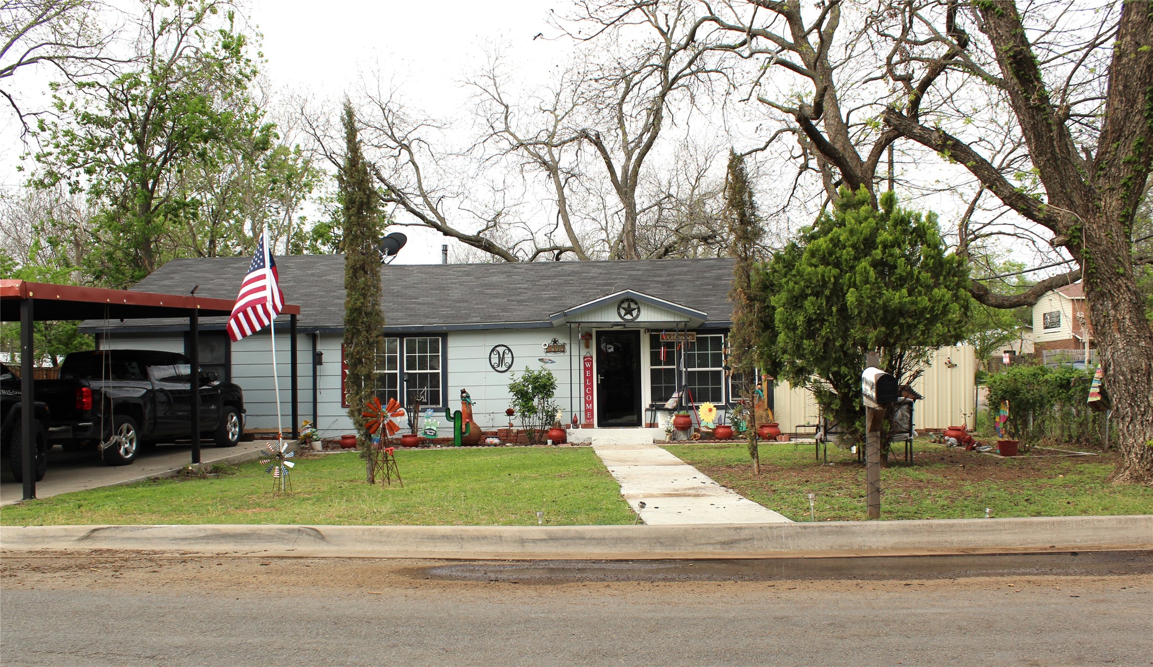1090 N Race Street Stephenville TX 76401