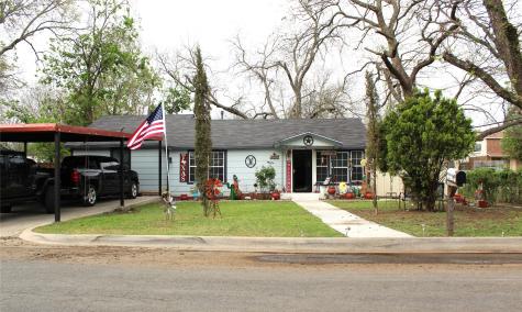 1090 N Race Street Stephenville TX 76401