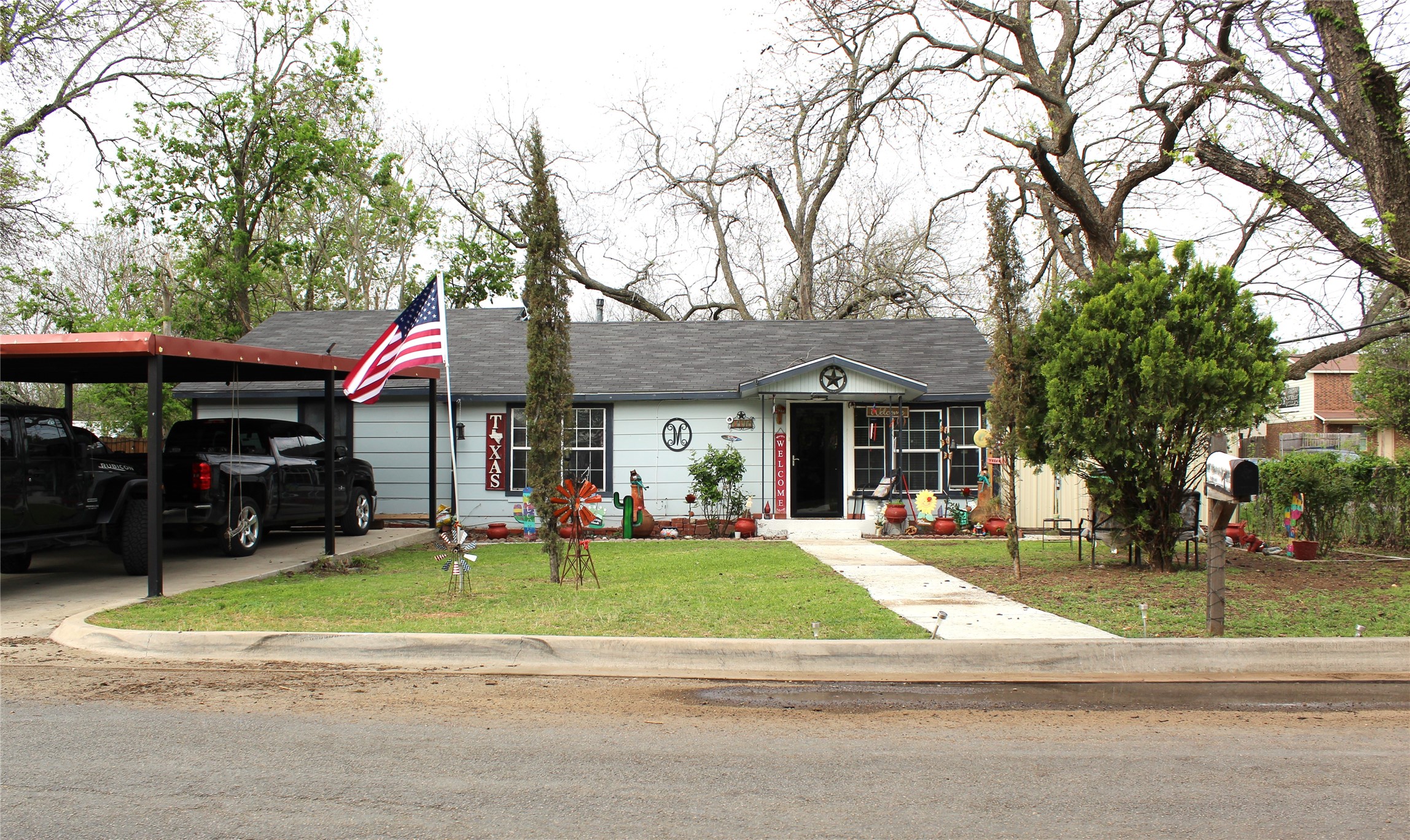 1090 N Race Street Stephenville TX 76401