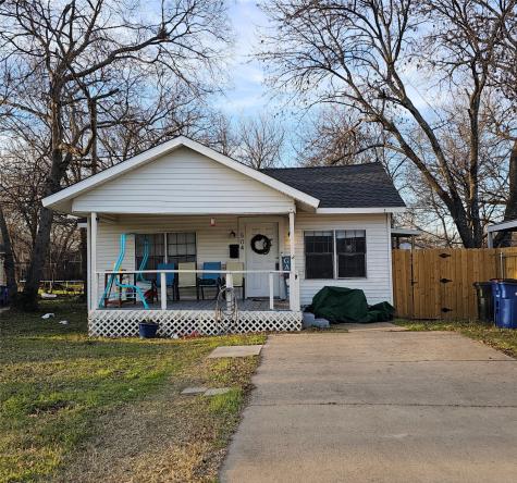 504 W Lampasas Street Ennis TX 75119
