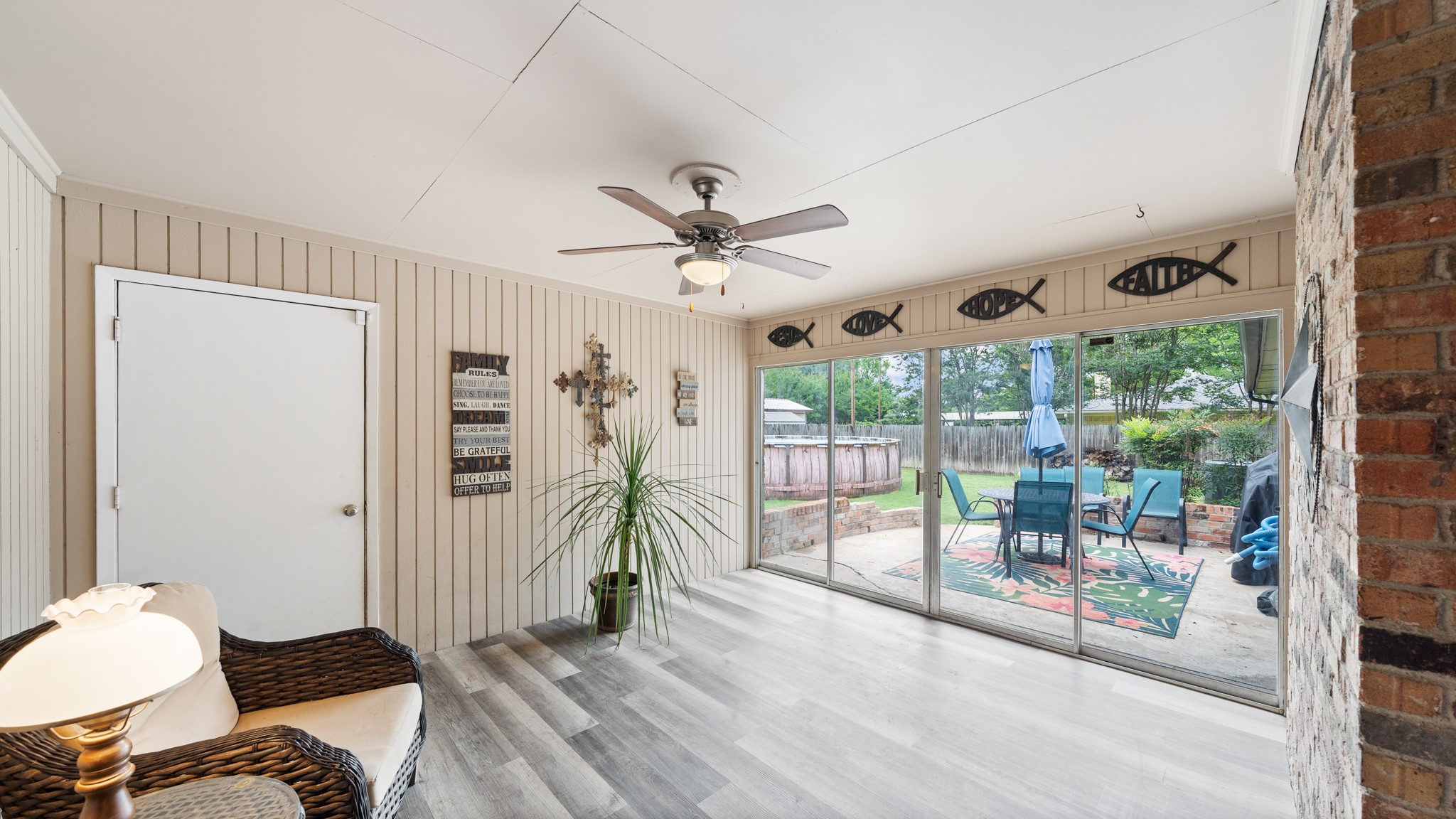 313 Shadywood Lane Seagoville TX 75159