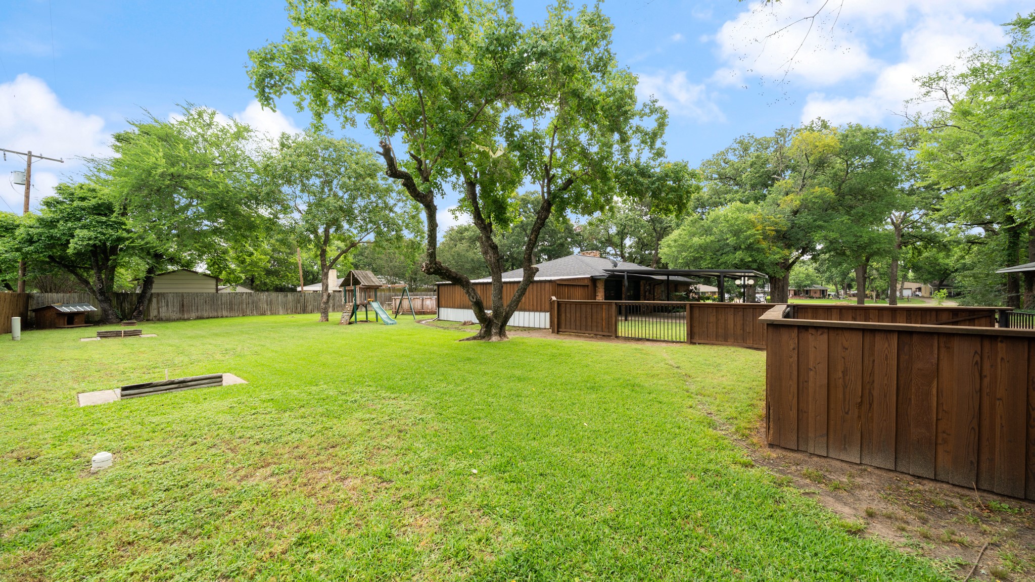 313 Shadywood Lane Seagoville TX 75159