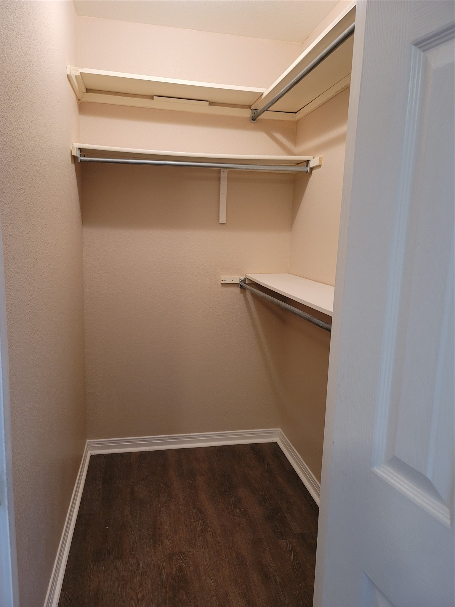223-225 E Craven Avenue Lacy Lakeview TX 76705