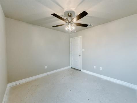 1341 Promised Land Road Hewitt TX 76643